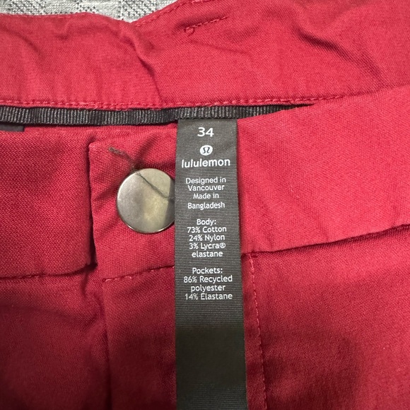 Lululemon Red Men Shorts - Picture 2 of 5